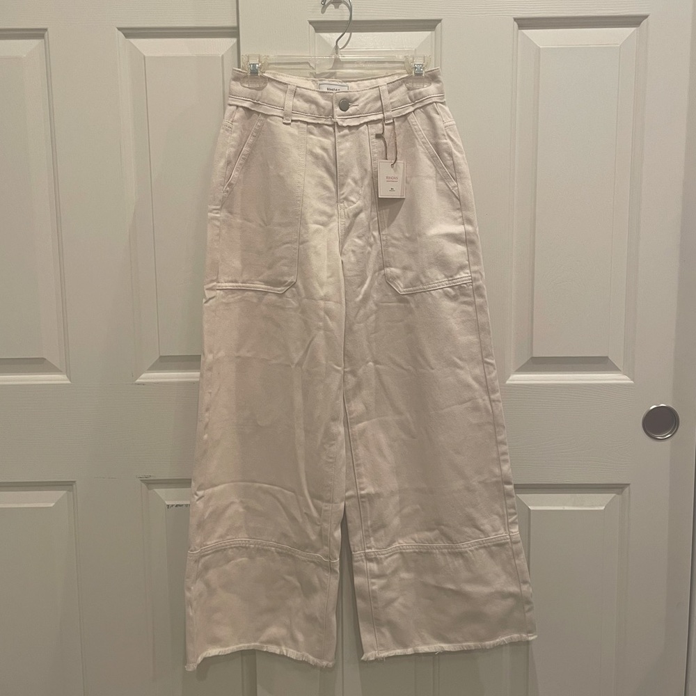 Cream Wide Leg High Waisted Jeans - S